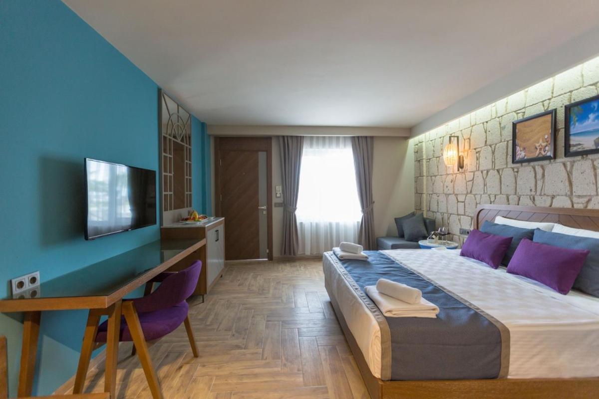 Risus Otel