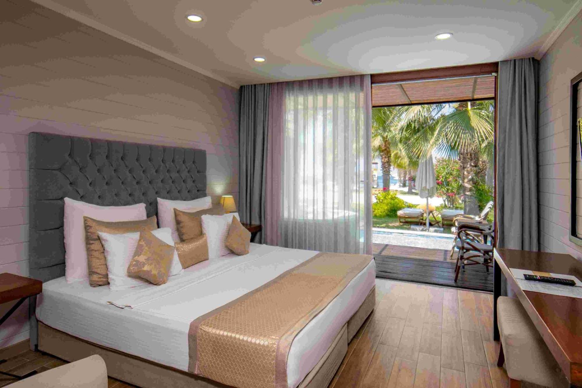 Otel Risus Kuşadası